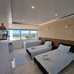 Διαμέρισμα Luxpool *