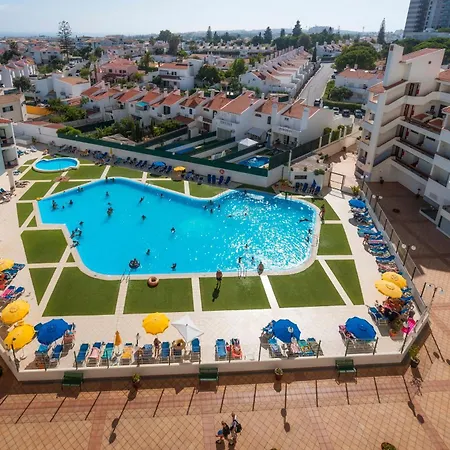 Luxpool Apartamento *