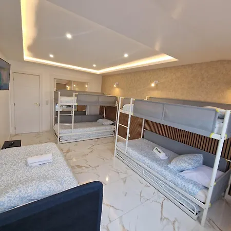 Luxpool * Albufeira