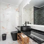 Luxpool Apartment Albufeira