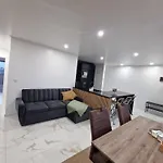 Luxpool